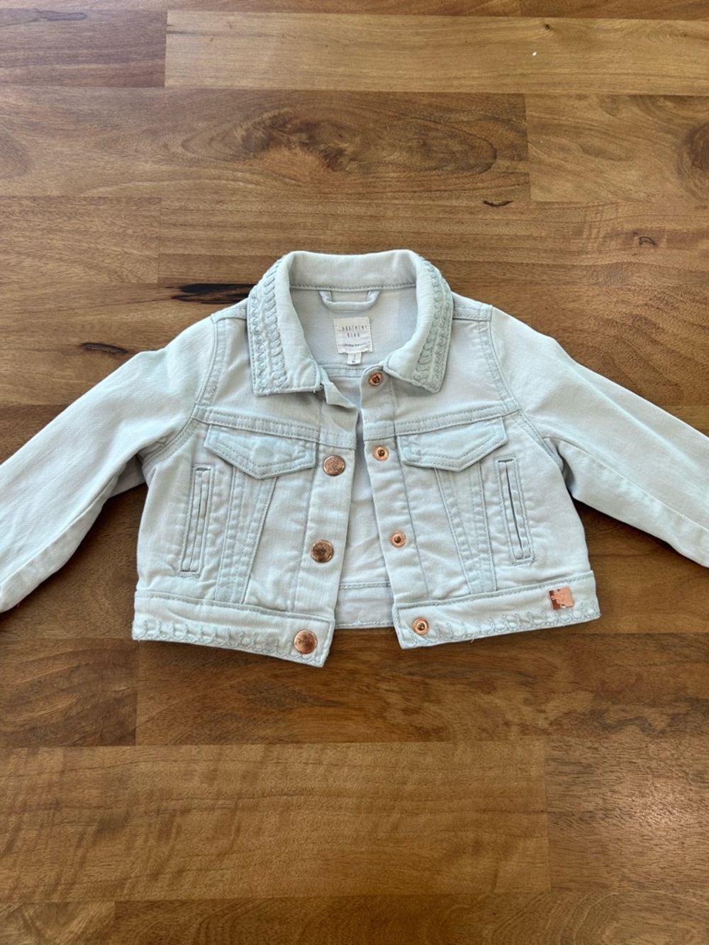 Carrement Beau Light Gray Toddler Denim Jacket w/ Embroidery Like New Size 2T